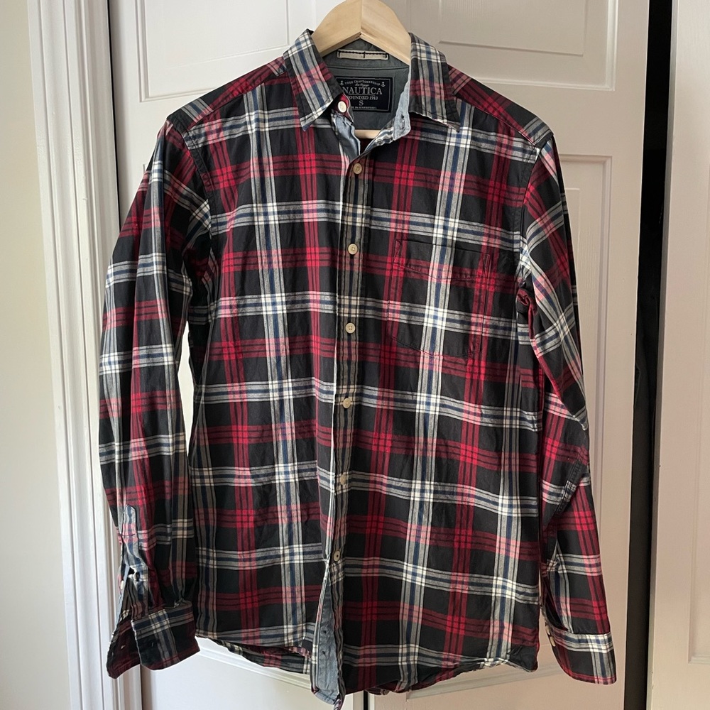 Men’s Nautical Plaid Button Down Shirt. Size S.